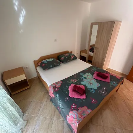Blaz Apartamento *